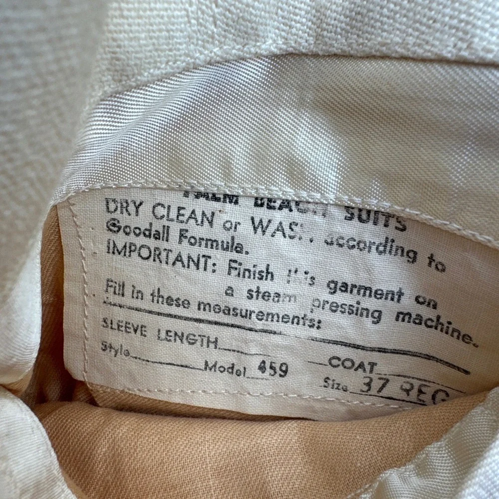 Palm Beach Suit Mens 37 Cream Double Breasted Pleated Cuffed 2 pc Vintage 1940s